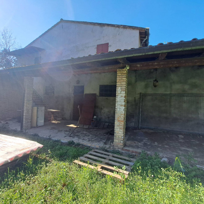 Casa indipendente in vendita a Forlì