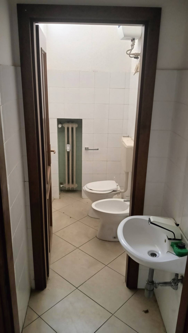 Negozio in affitto a Cesena