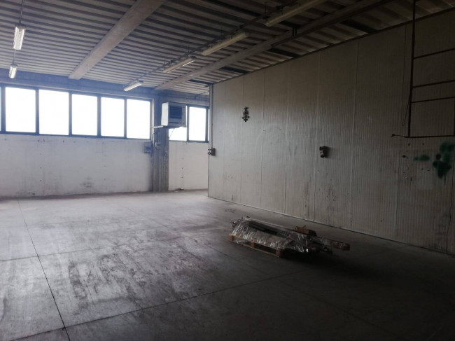 Fondo Artigianale in affitto a Certaldo