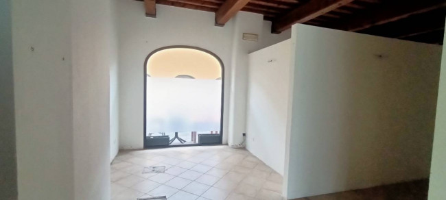 Fondo Commerciale in affitto a Empoli