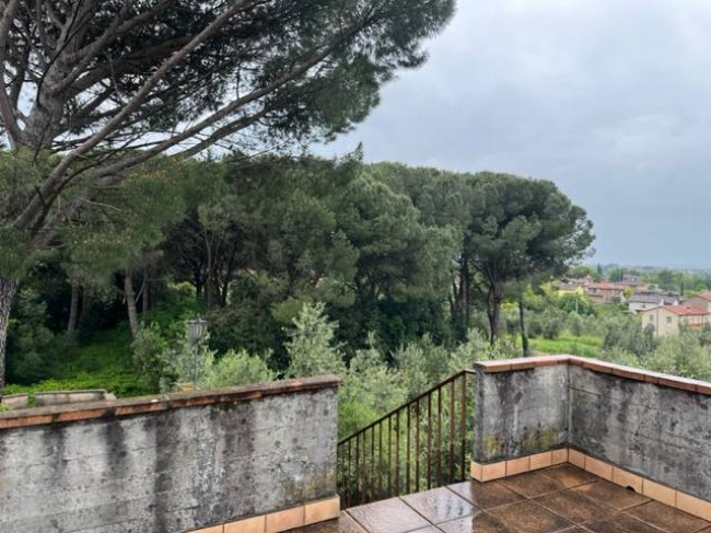 Villa in affitto a Lamporecchio