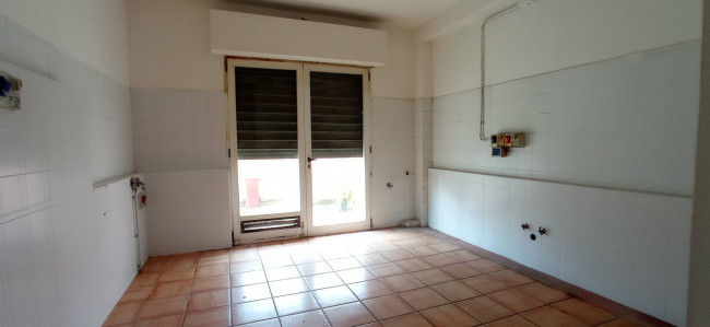 Fondo Commerciale in vendita a Empoli