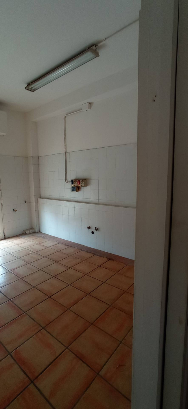 Fondo Commerciale in vendita a Empoli
