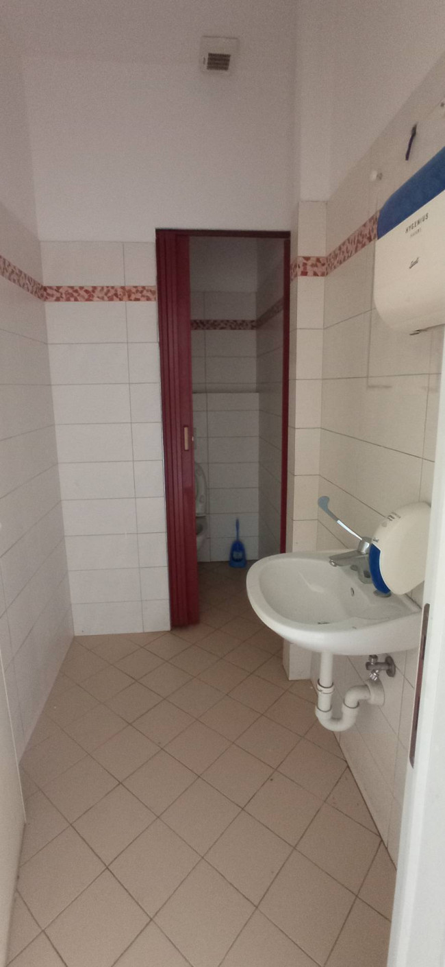 Fondo Commerciale in vendita a Empoli