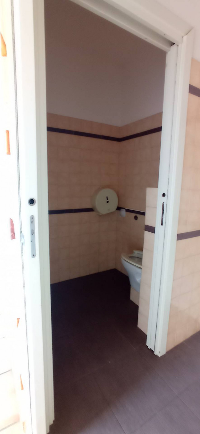 Fondo Commerciale in vendita a Empoli