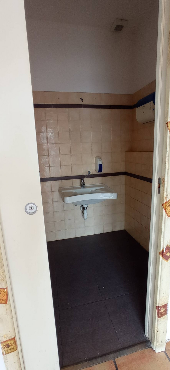 Fondo Commerciale in vendita a Empoli