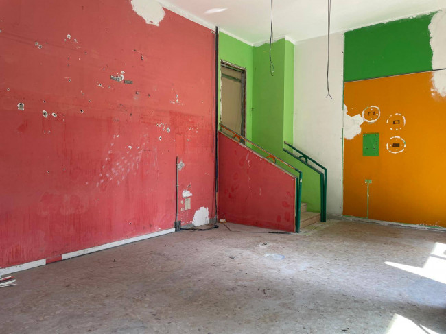 Negozio in affitto a Chivasso