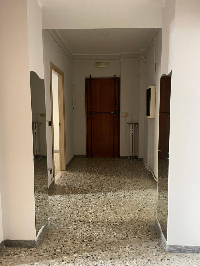 Negozio in affitto a Chivasso