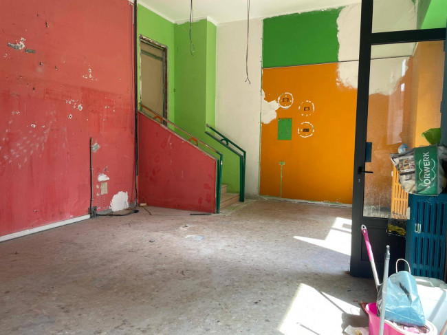 Negozio in affitto a Chivasso