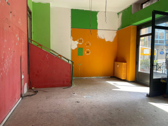 Negozio in affitto a Chivasso