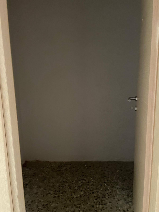 Negozio in affitto a Chivasso