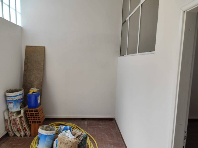 Fondo Artigianale in affitto a Poggibonsi