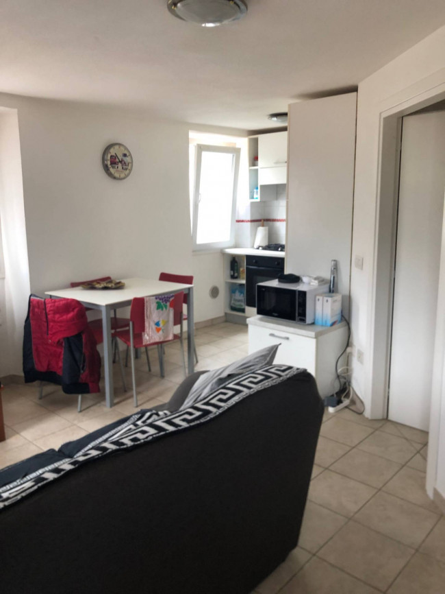 Appartamento in affitto a Cremenaga