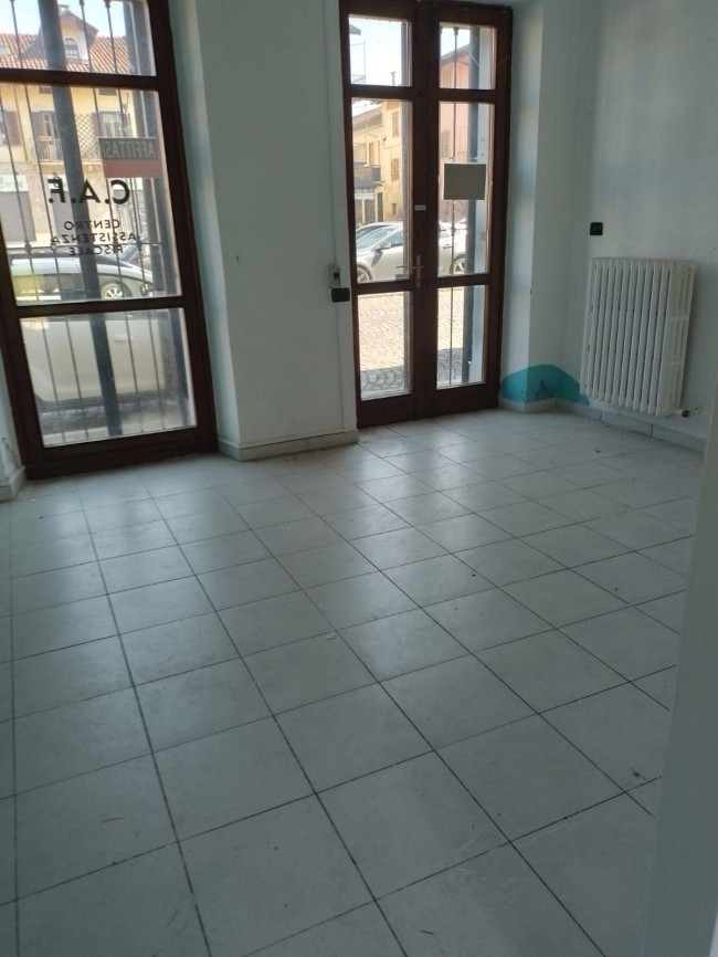 Ufficio in affitto a Montanaro