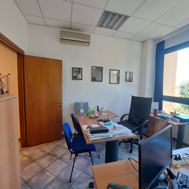 Ufficio in affitto a Forlì