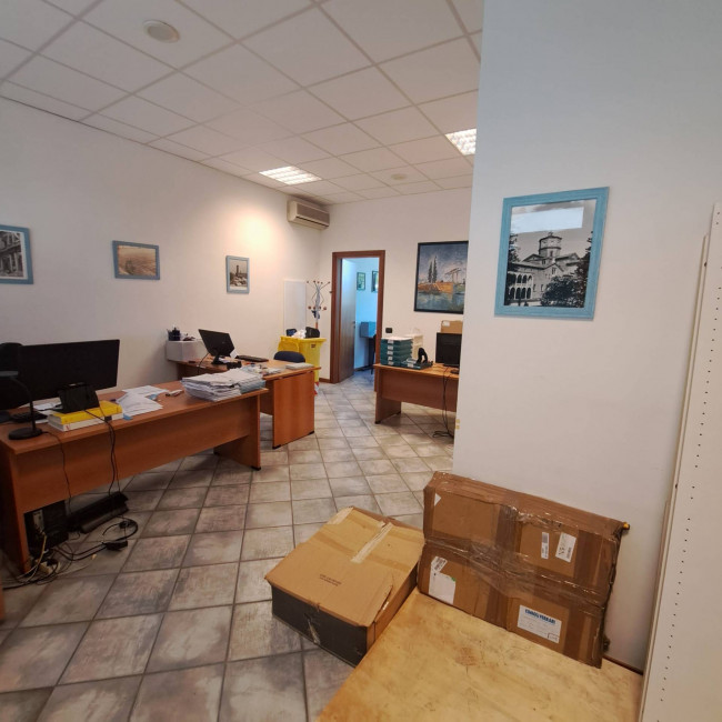 Ufficio in affitto a Forlì