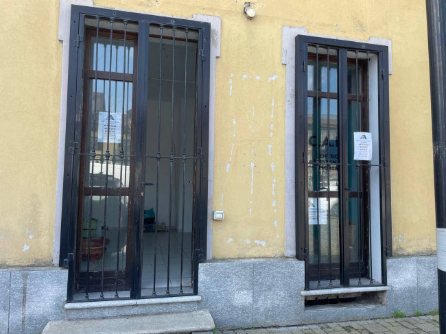 Ufficio in affitto a Montanaro