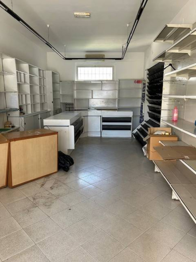 Negozio in affitto a Empoli
