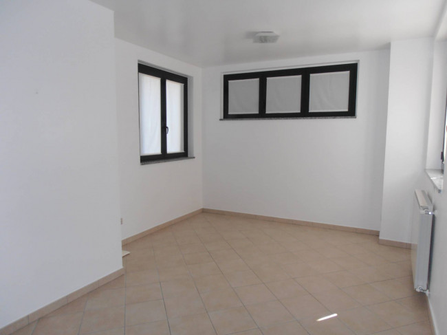 Ufficio in affitto a Germignaga