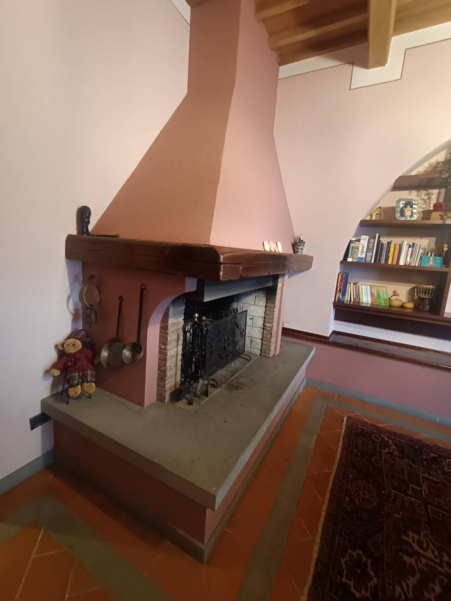 Villa in affitto a Capraia e Limite