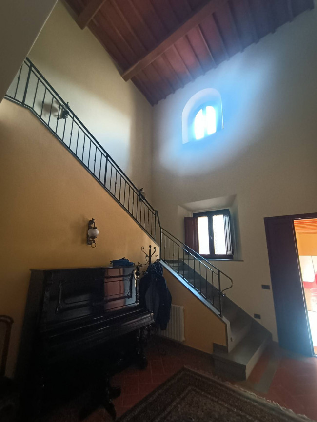 Villa in affitto a Capraia e Limite