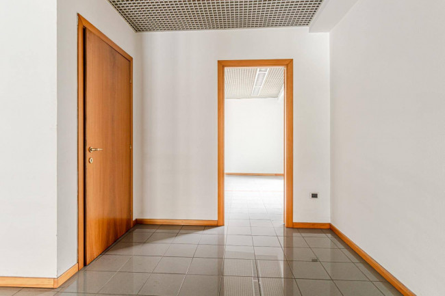 Ufficio in vendita a Santa Croce sull'Arno