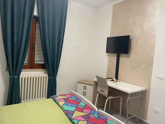 Stanza in affitto a Cascina