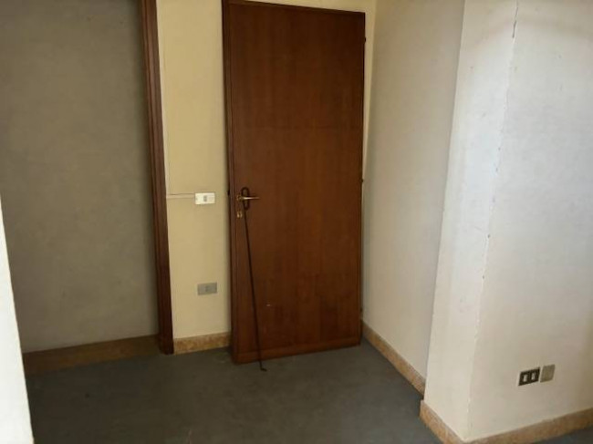 Fondo Commerciale in affitto a Empoli