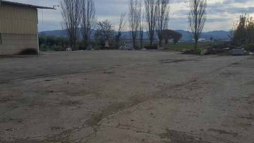 Deposito in vendita a Empoli