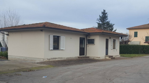 Deposito in vendita a Empoli