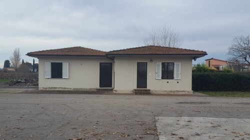 Deposito in vendita a Empoli