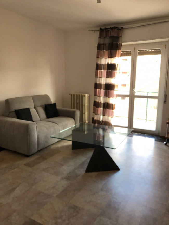 Appartamento in affitto a Luino