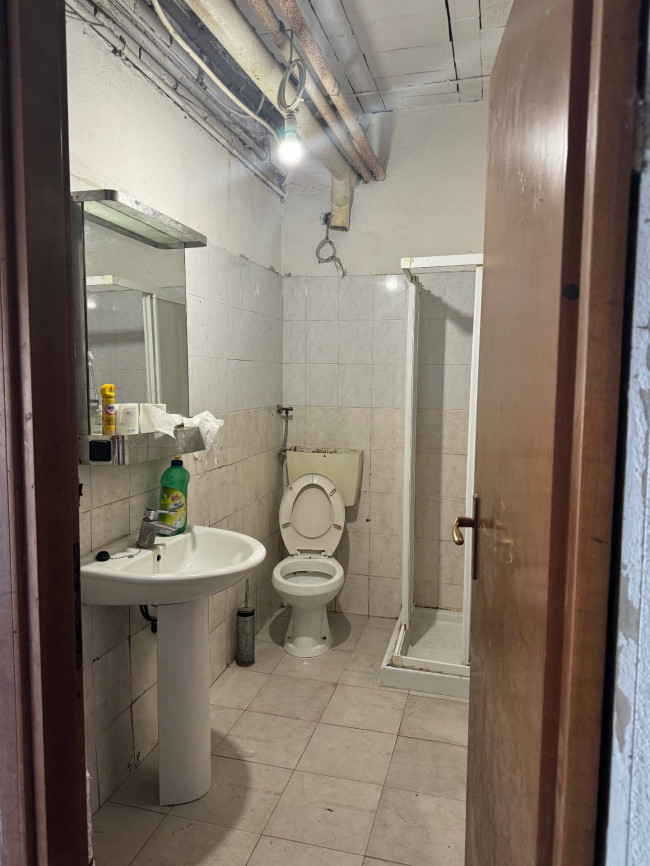 Laboratorio Artigianale in affitto a Castelfiorentino