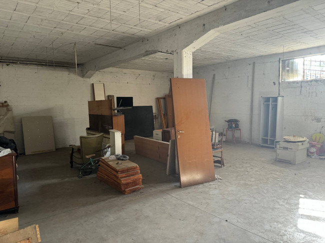 Laboratorio Artigianale in affitto a Castelfiorentino