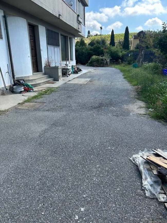 Capannone in vendita a Vinci