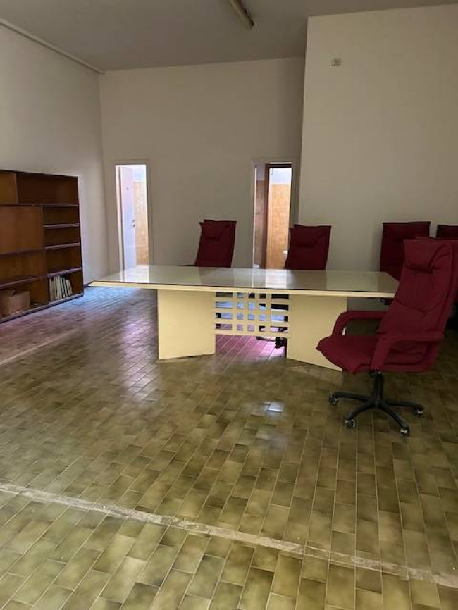 Capannone in vendita a Vinci