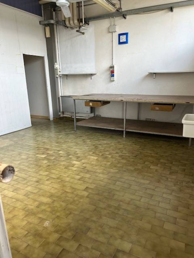 Capannone in vendita a Vinci