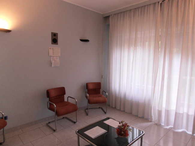 Ufficio in affitto a Luino