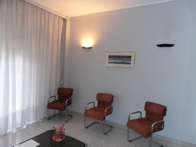 Ufficio in affitto a Luino