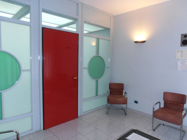 Ufficio in affitto a Luino