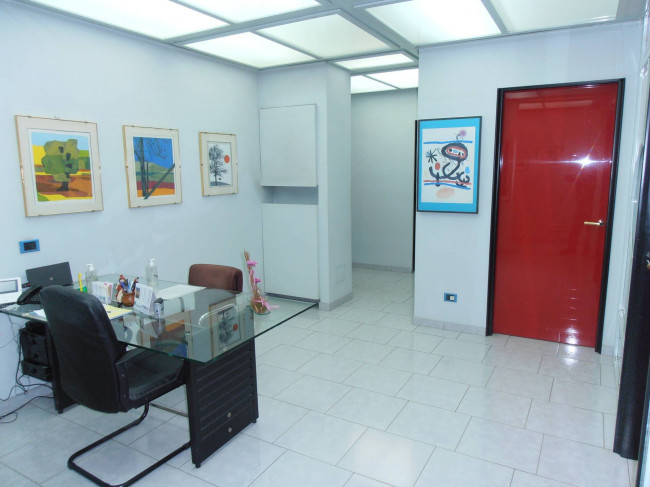 Ufficio in affitto a Luino