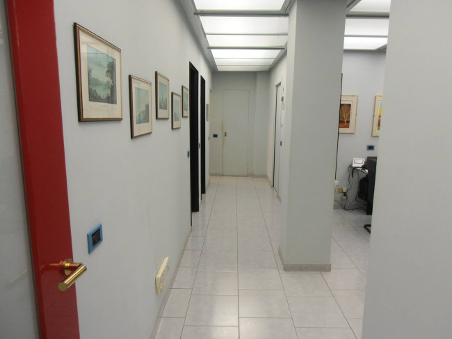 Ufficio in affitto a Luino
