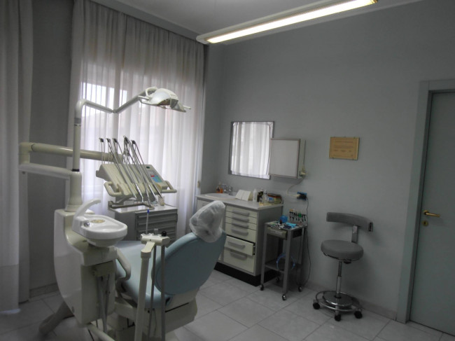 Ufficio in affitto a Luino