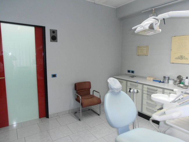 Ufficio in affitto a Luino