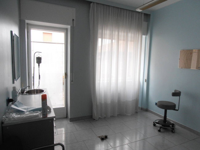 Ufficio in affitto a Luino