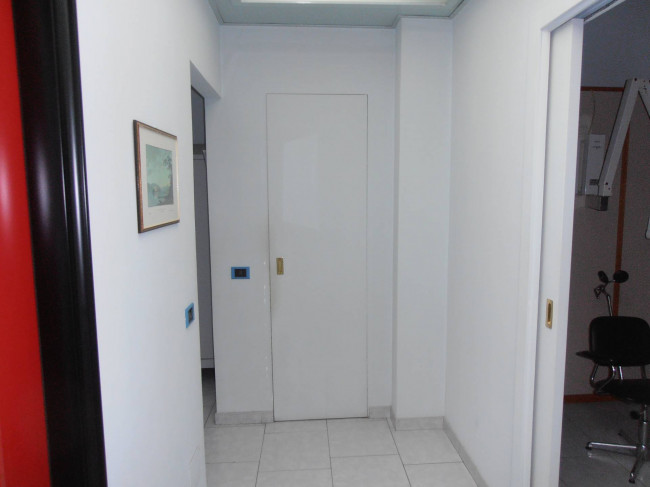 Ufficio in affitto a Luino