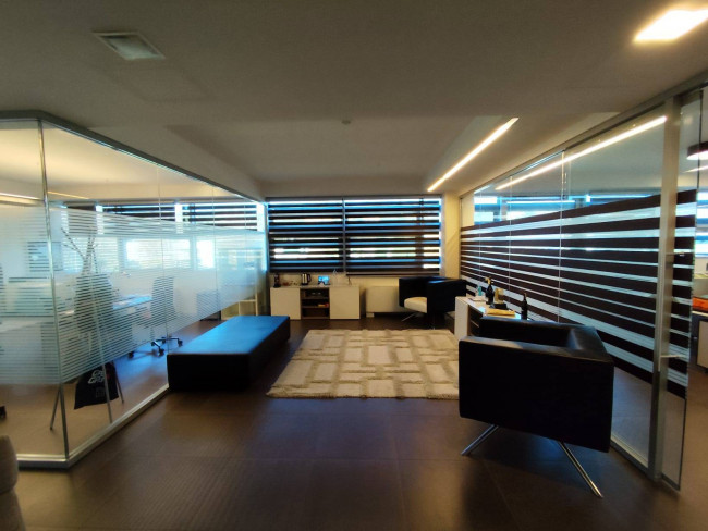 Ufficio in affitto a Poggibonsi