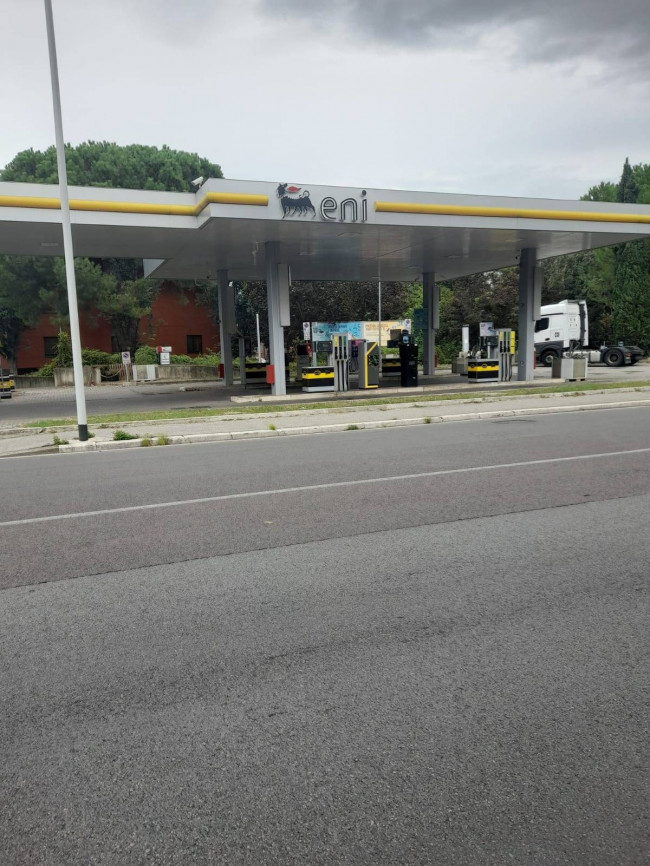 Fondo Commerciale in vendita a Firenze