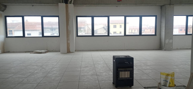 Ufficio in affitto a Santa Croce sull'Arno