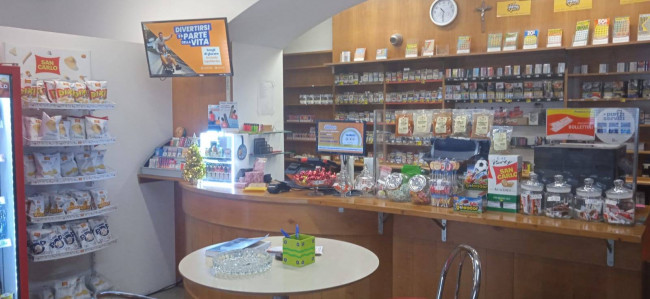 Attività/licenza in vendita a Firenze